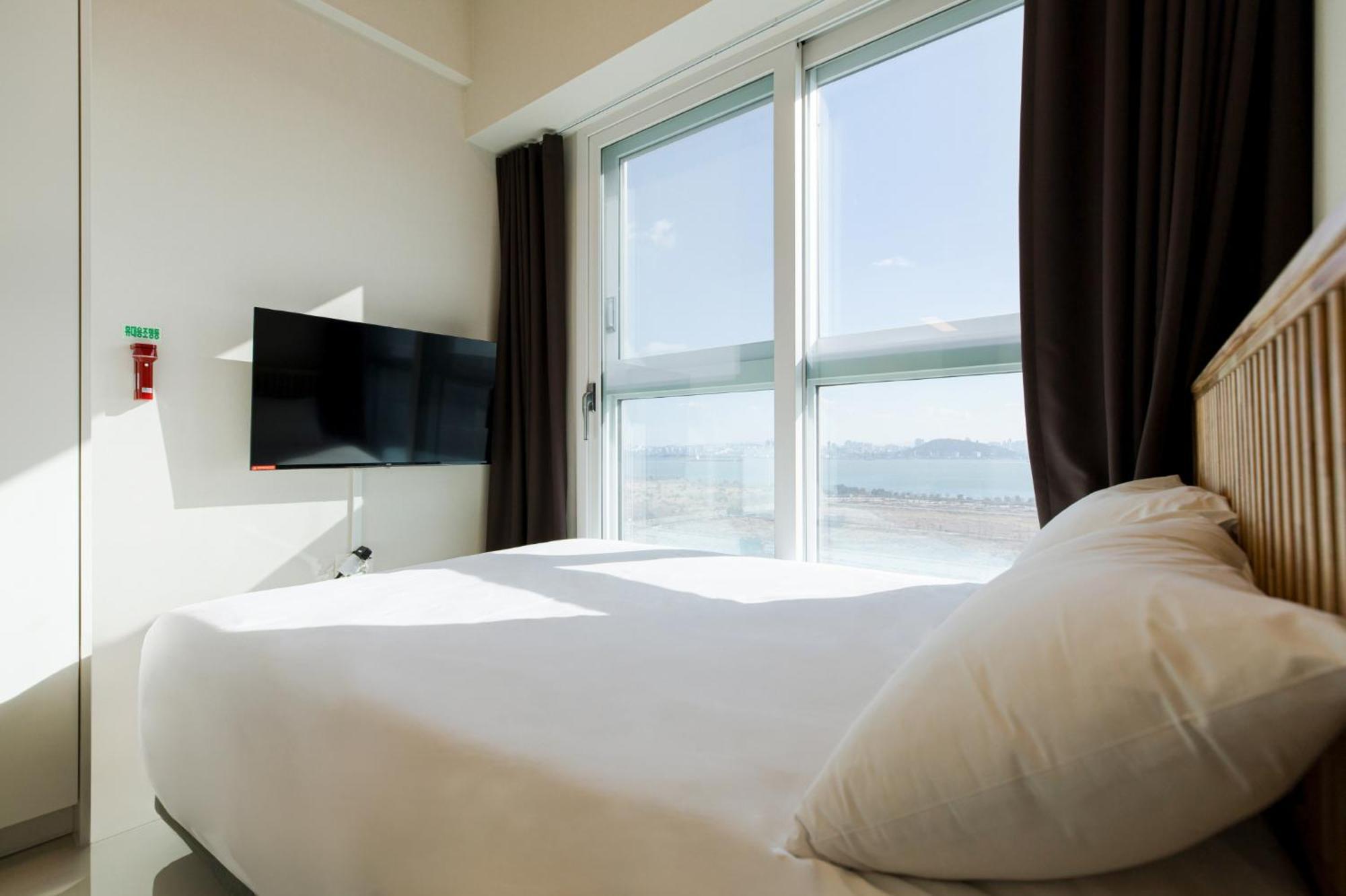 Blue Ocean Hotel 3 Incheon Exterior photo